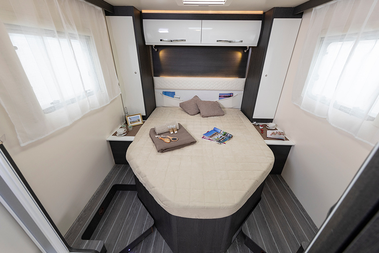 Zefiro 696 Sleeping Area